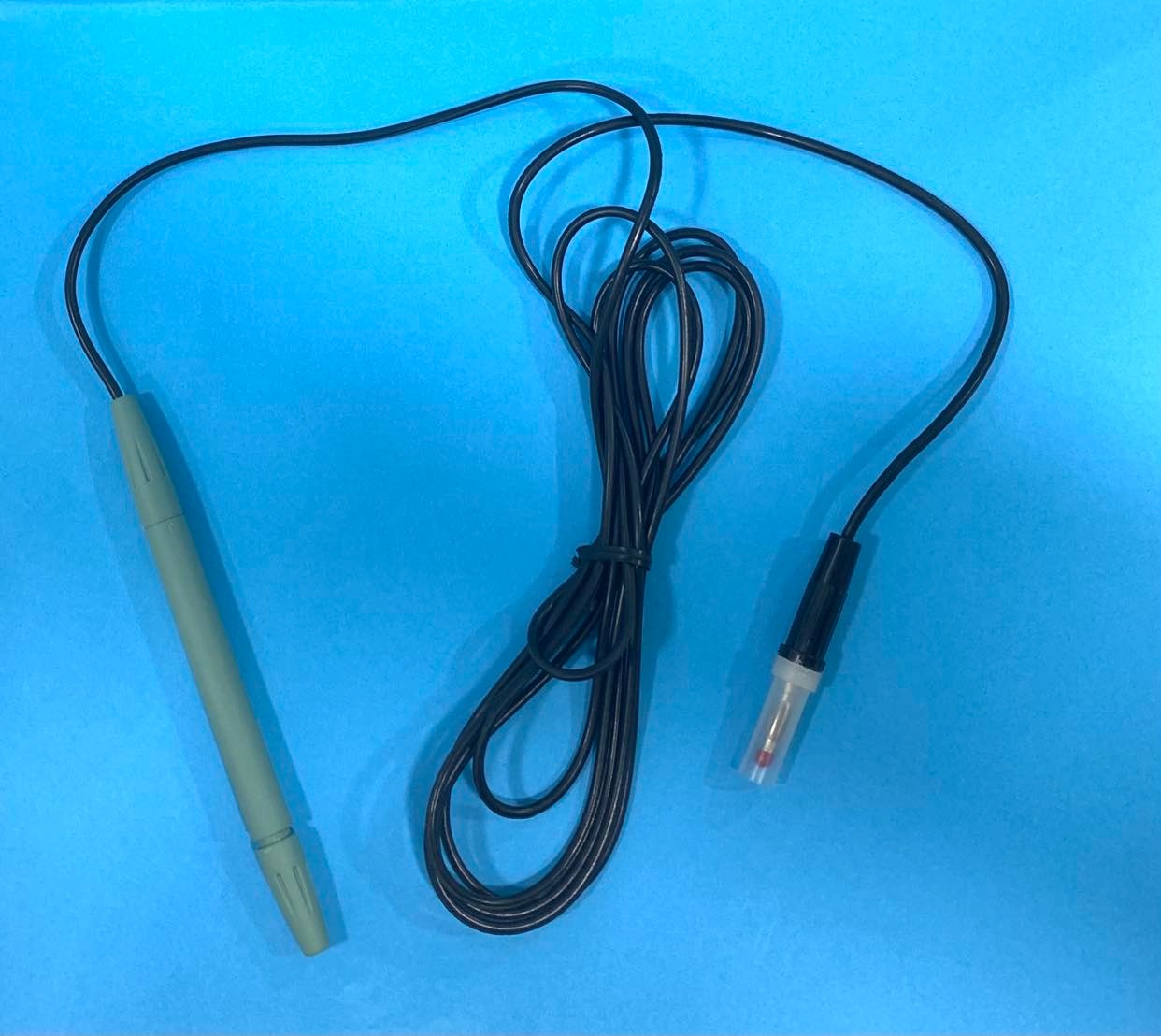 Manche d’épilation avec cordon pour bistouri électrique