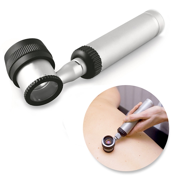 Dermatoscope 